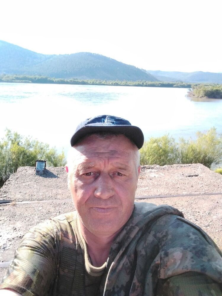  52843528  , 46 ,    -