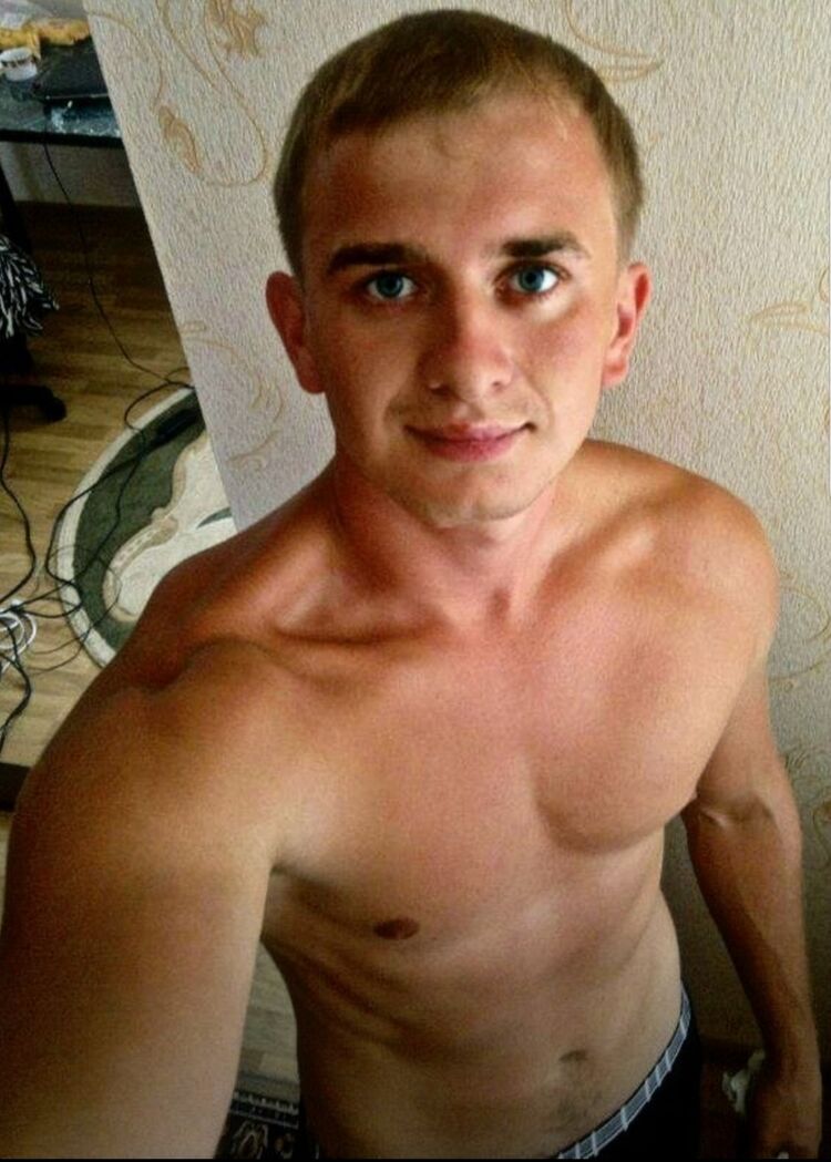  42555728  , 35 ,    