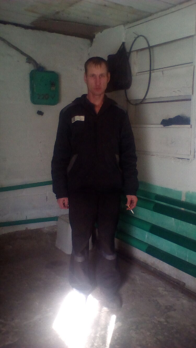  42845908  , 37 ,    