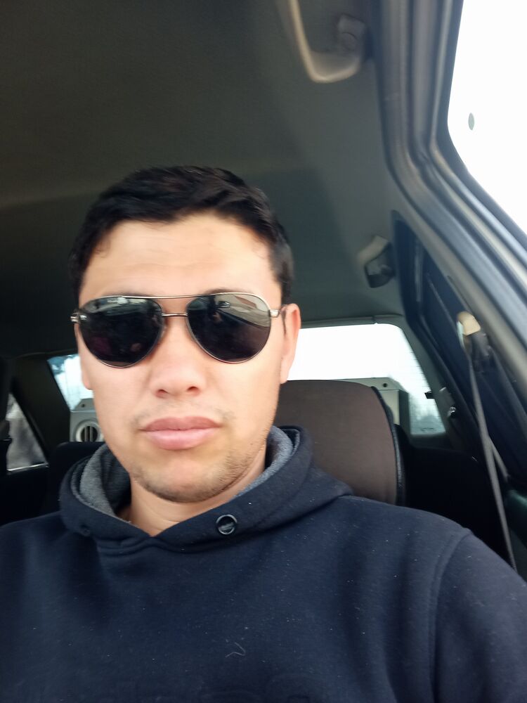  32943318  , 35 ,    