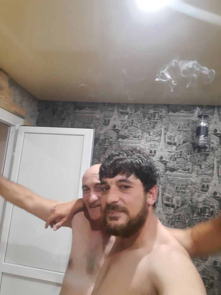  43855658  , 30 ,    