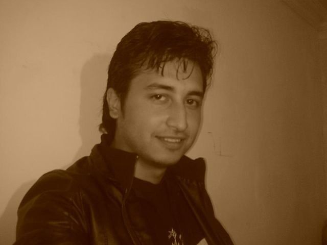  ,   DARKSHINE, 37 ,   ,   , c , 