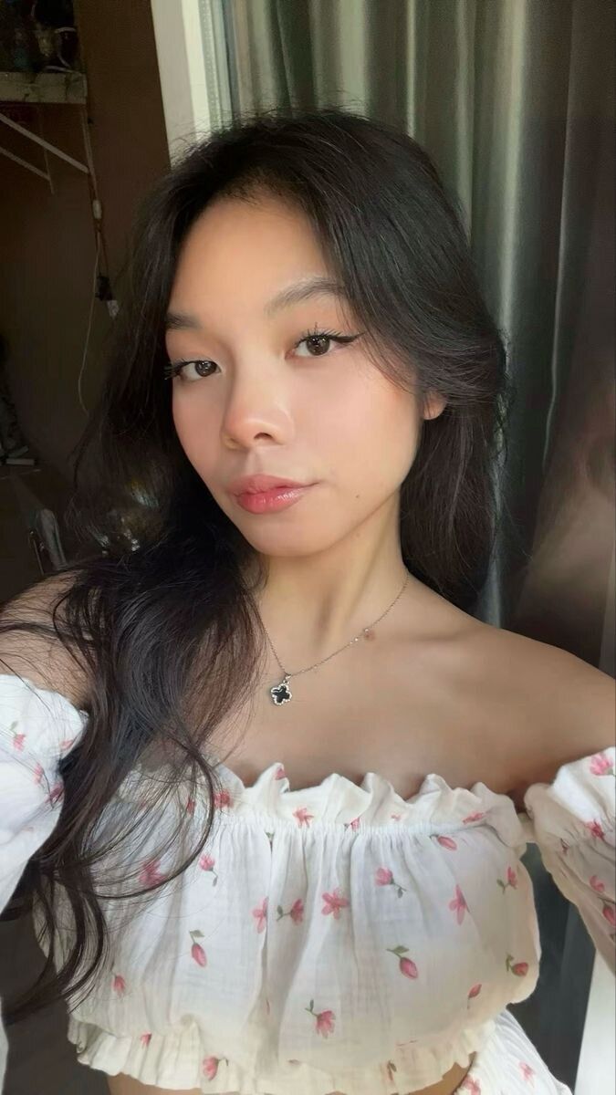  53780278  Dina, 20 ,    