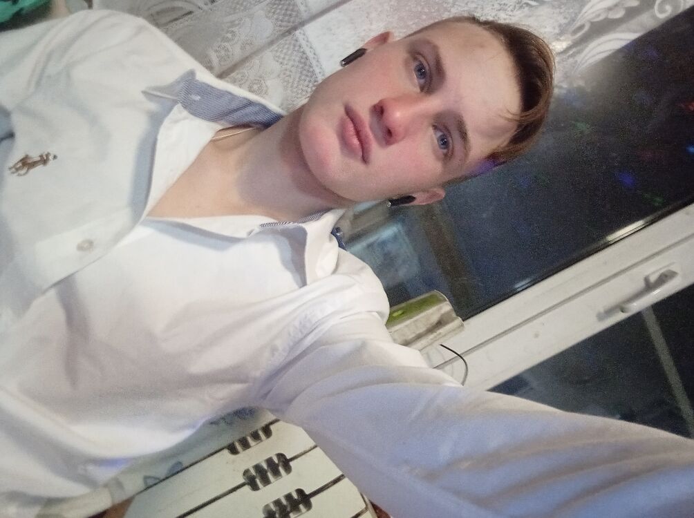  26175228  Evgeny, 23 ,    