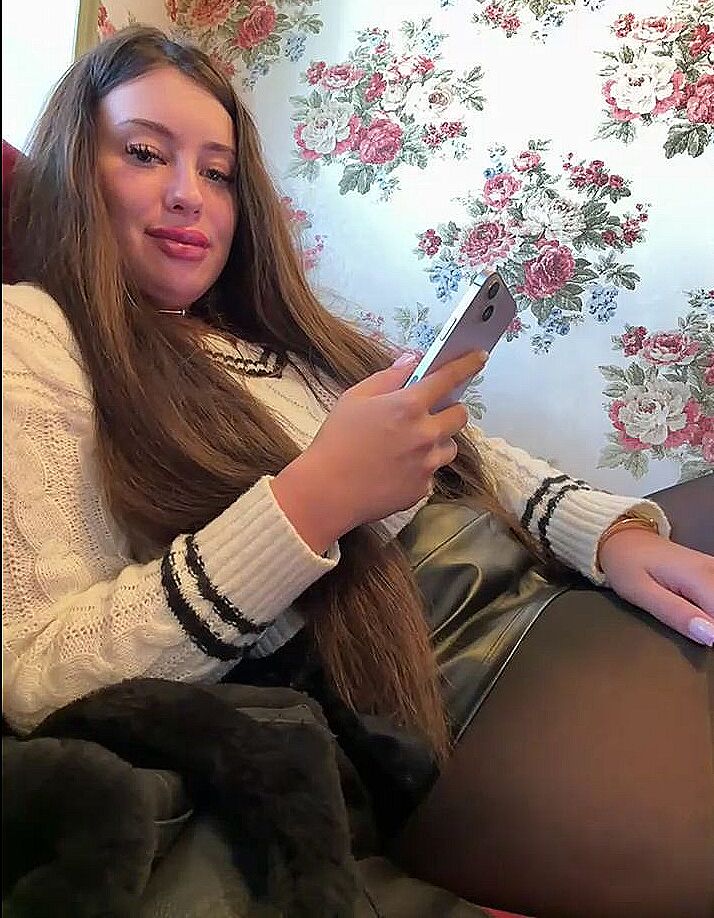  ,   , 24 ,   ,   