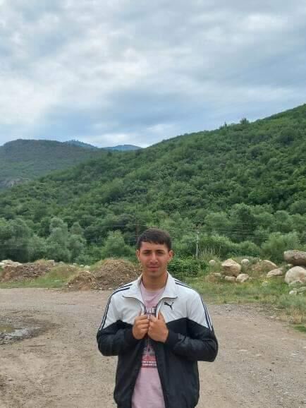  ,   Arman, 23 ,   ,   