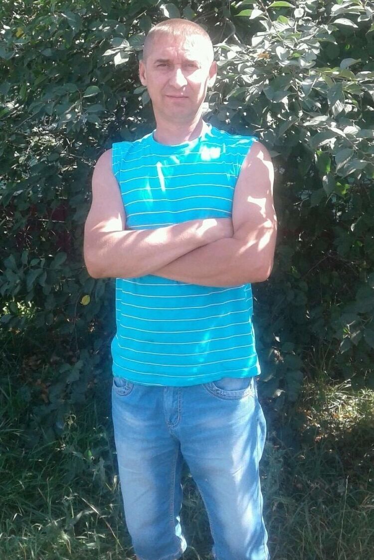  16115418  Sergey, 52 ,    