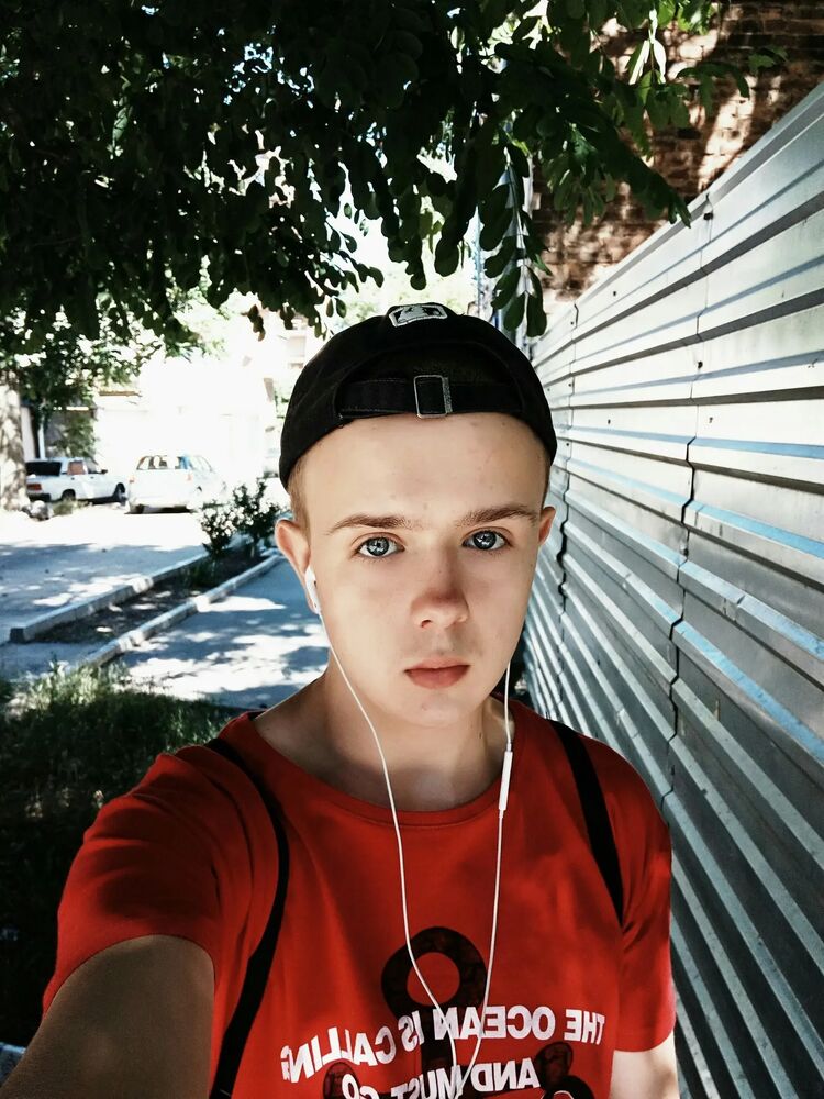  --,   , 26 ,  