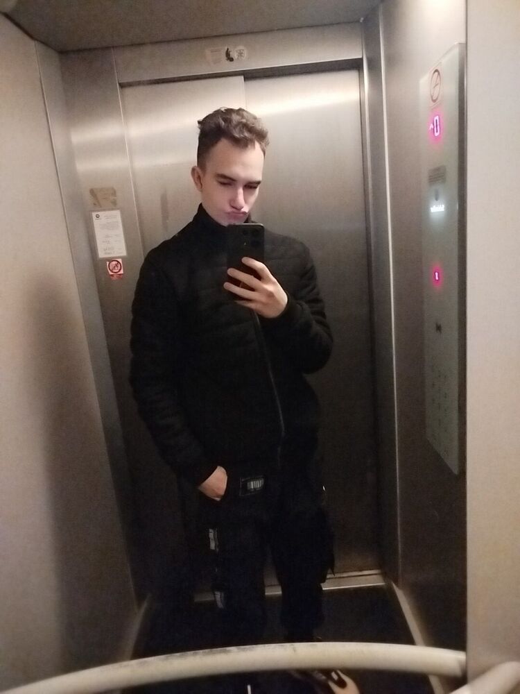 ���� 55904398 ����� Mihailo, 20 ���, ���� ���������� � Praha