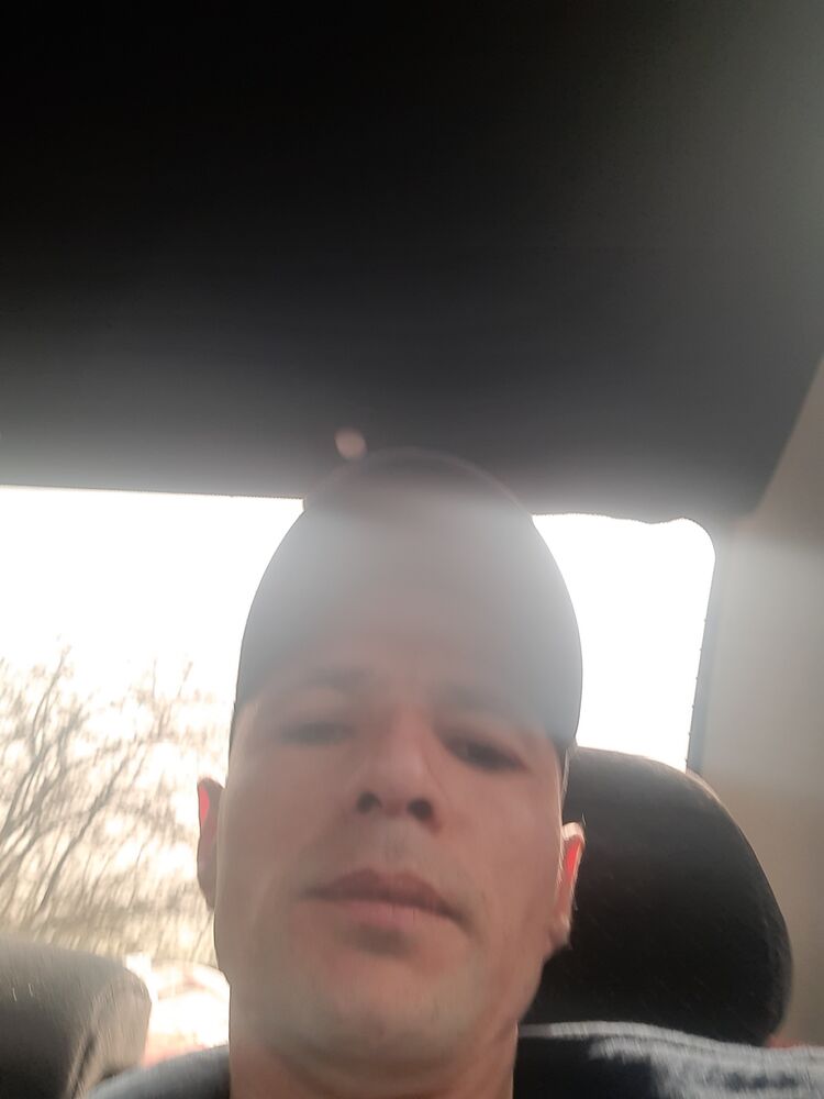  28515798  , 43 ,    