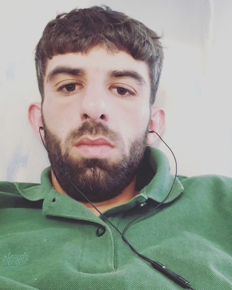  16424878  Narek, 45 ,    