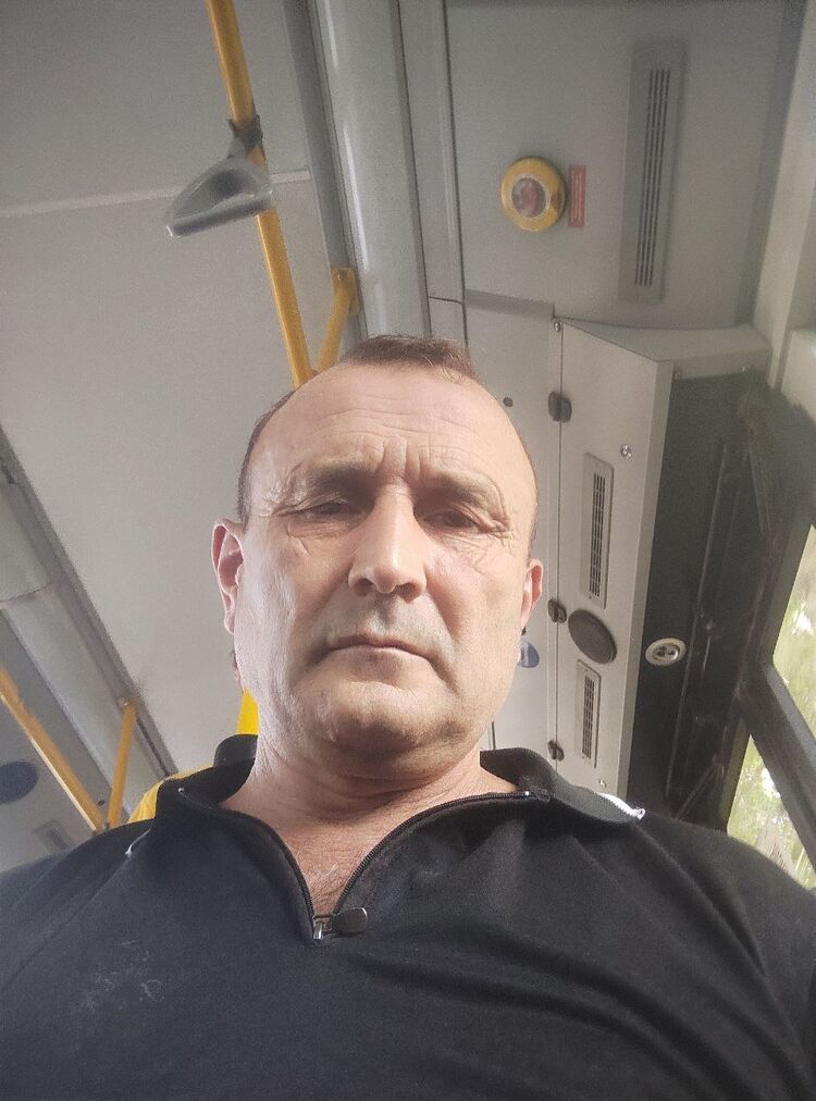  45427128  , 52 ,    