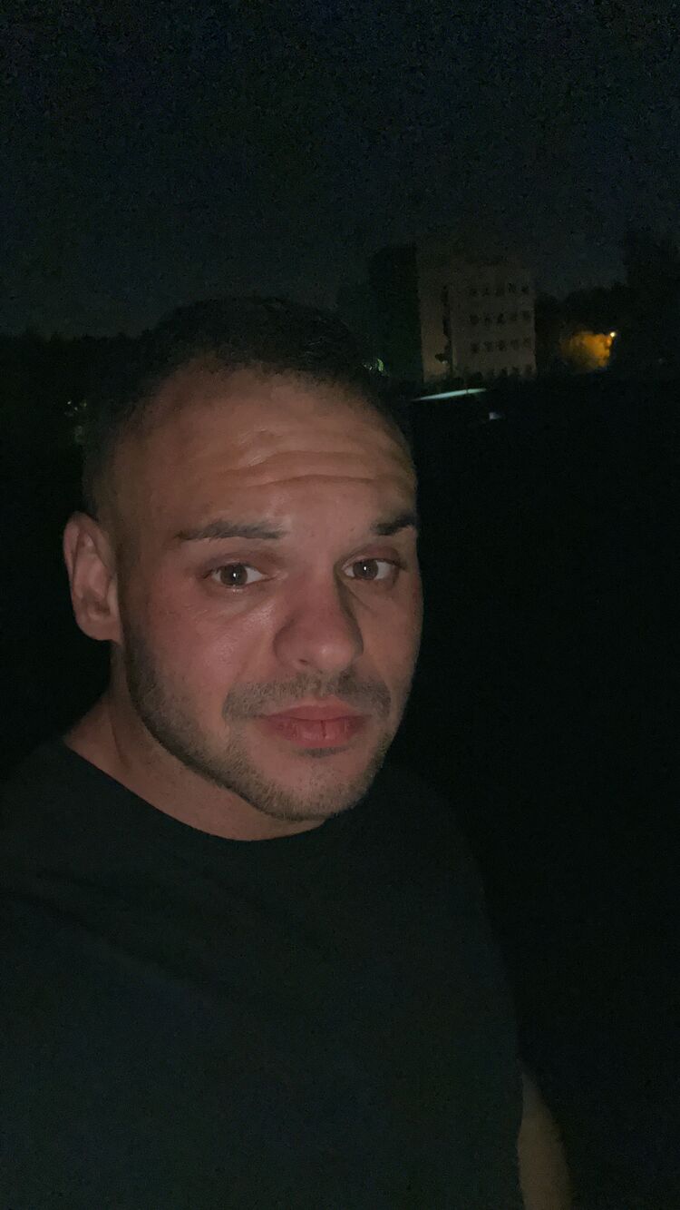  44881778  , 34 ,    