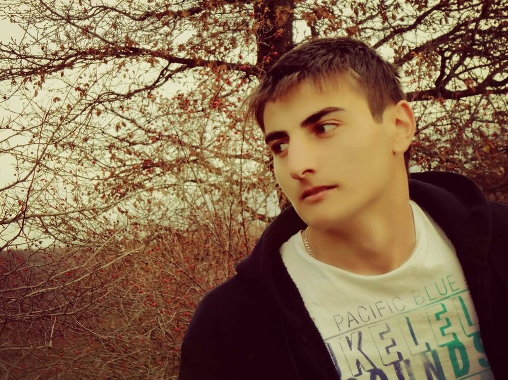  4102628  Askerov, 30 ,    