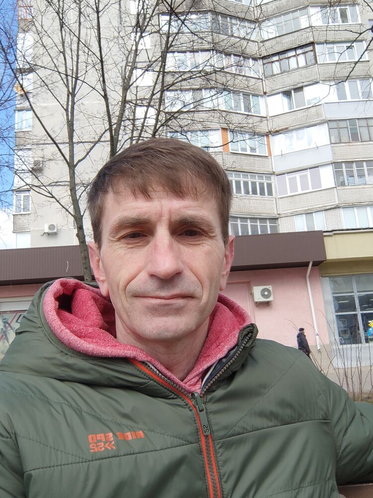  34118338  Oleg, 51 ,     