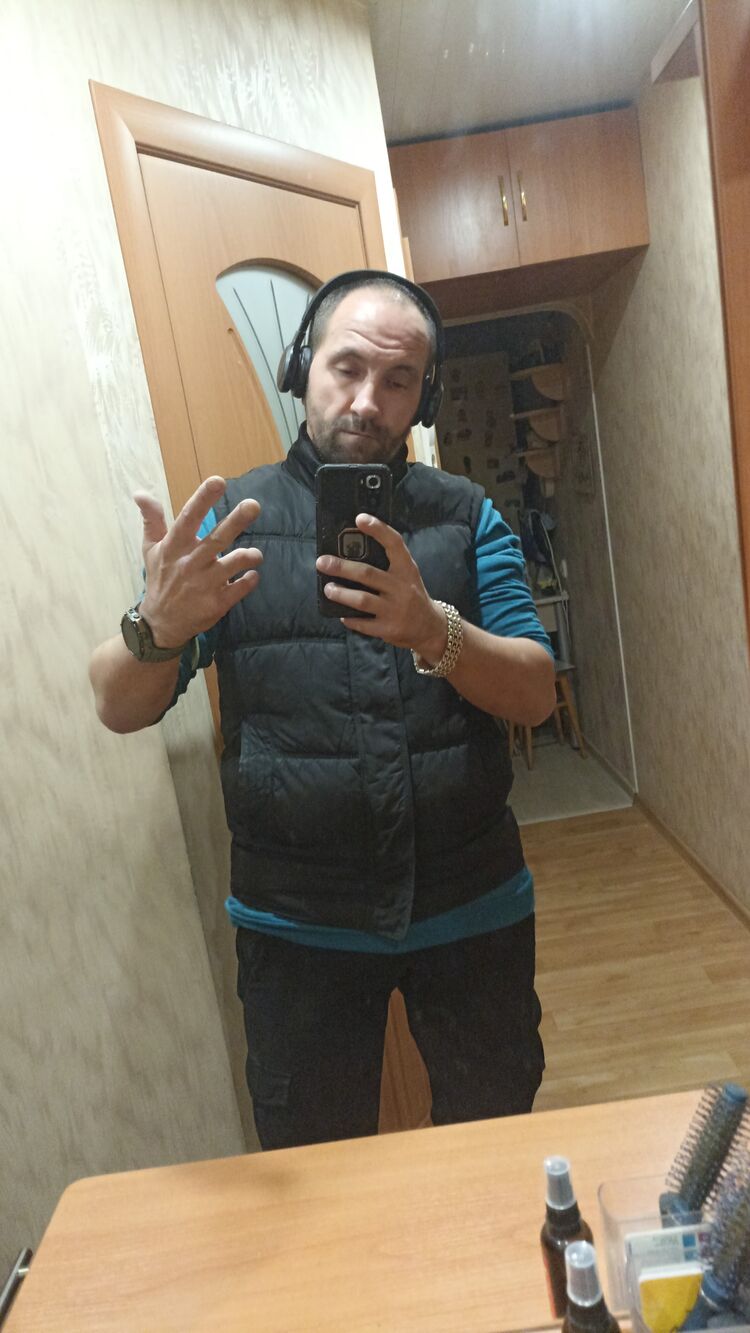  37886438  , 39 ,    -