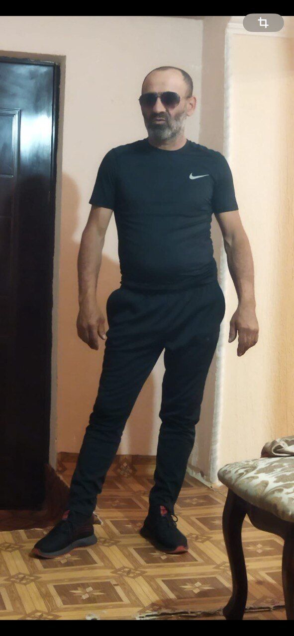  41288628  , 42 ,    