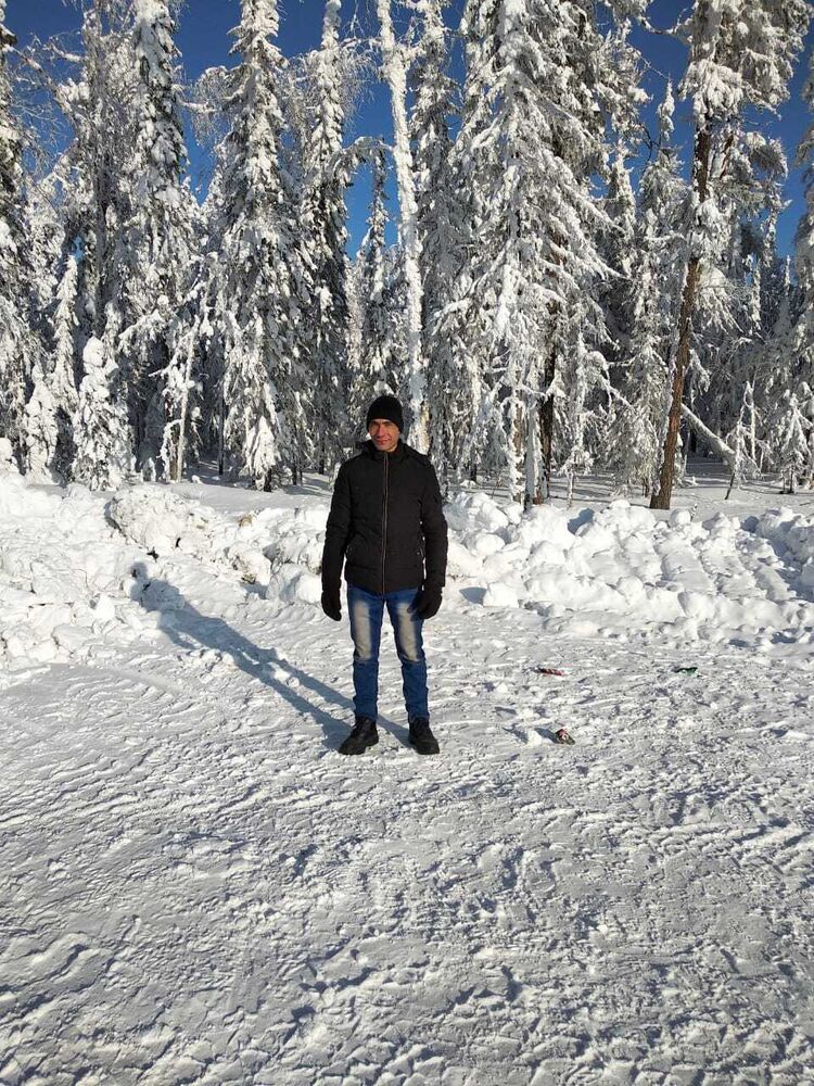  26876888  Muxammad, 29 ,    