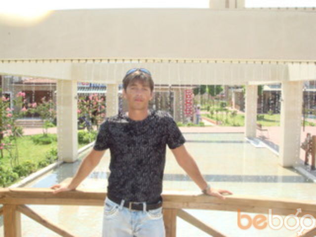  ,   Denni, 45 ,   