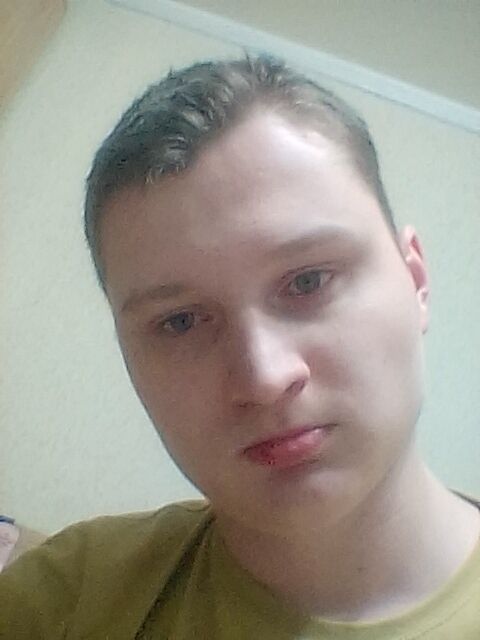  30478078  , 21 ,    