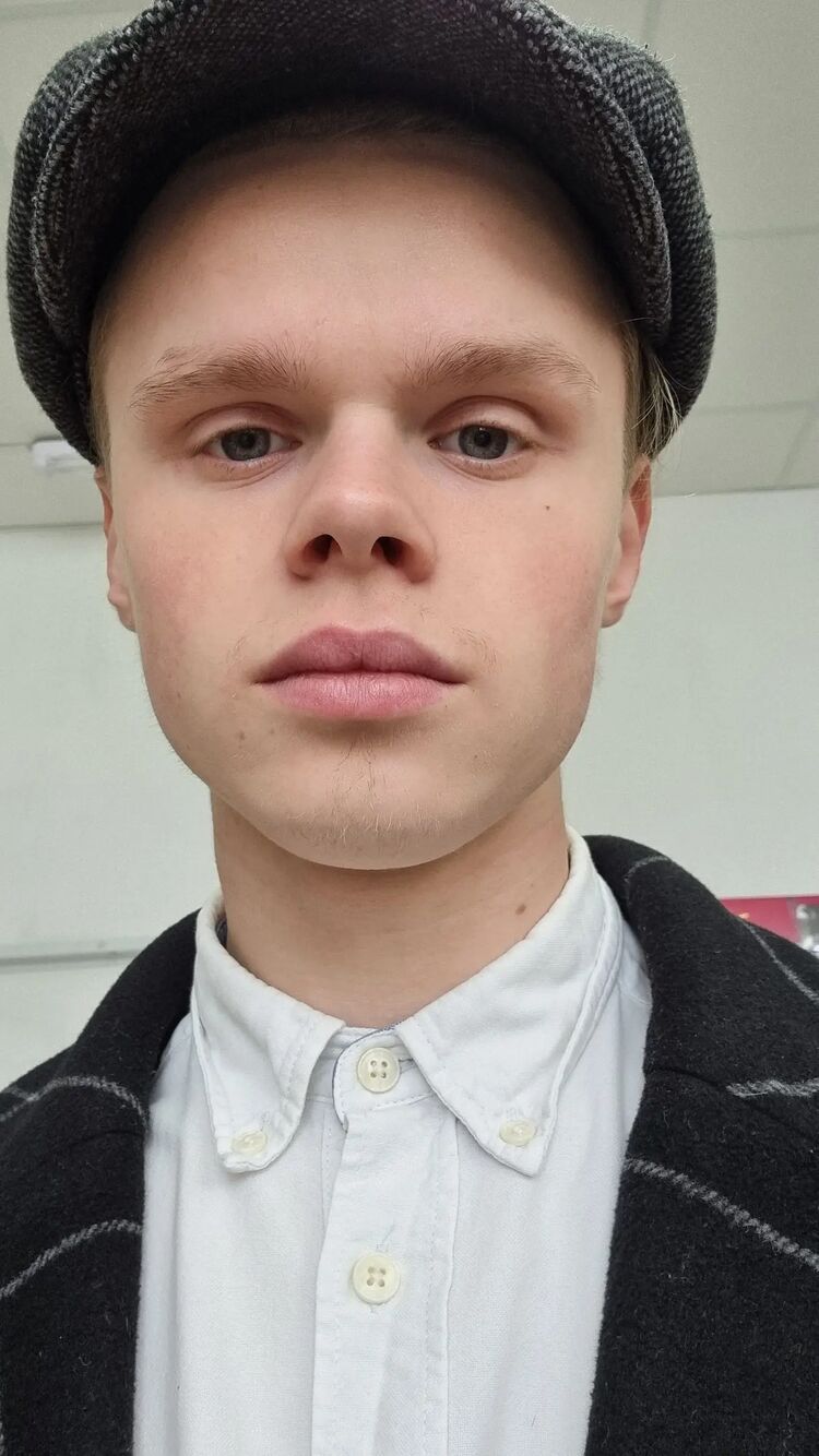  -,   Ilya, 24 ,   ,   