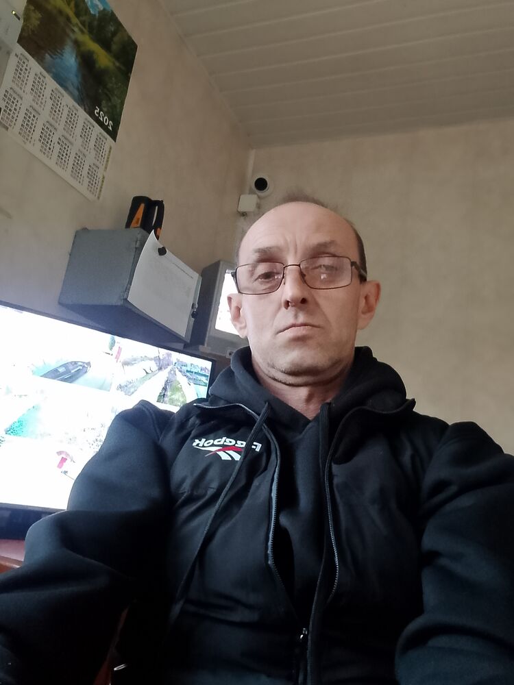  50915219  , 52 ,    