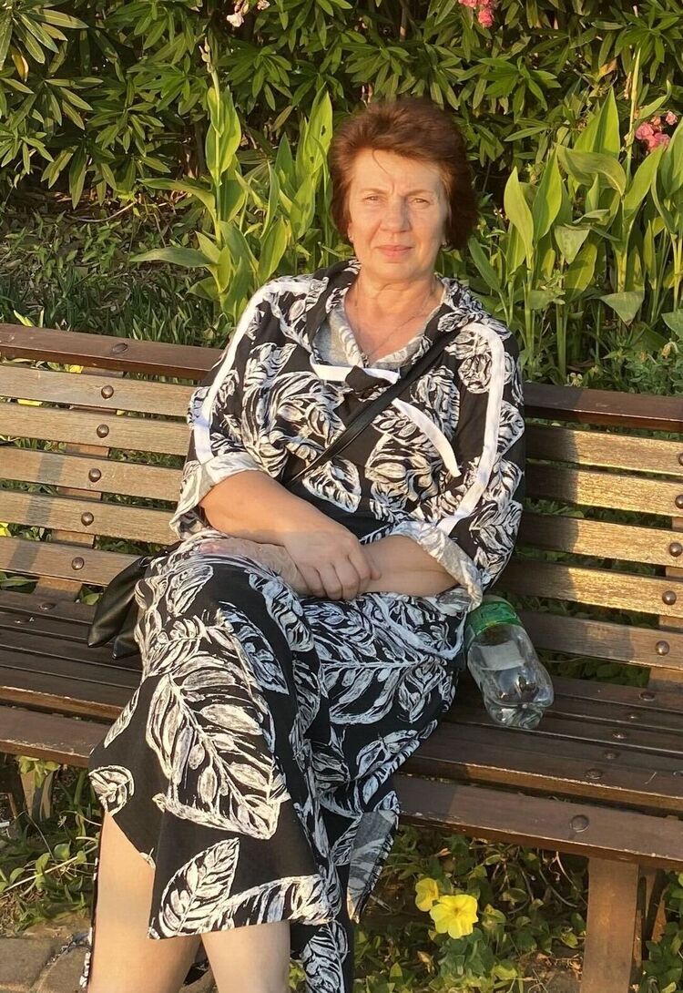  39974808  Tanya, 59 ,    Even Yehuda