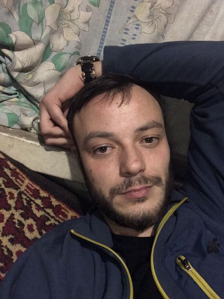  43800508  , 27 ,    