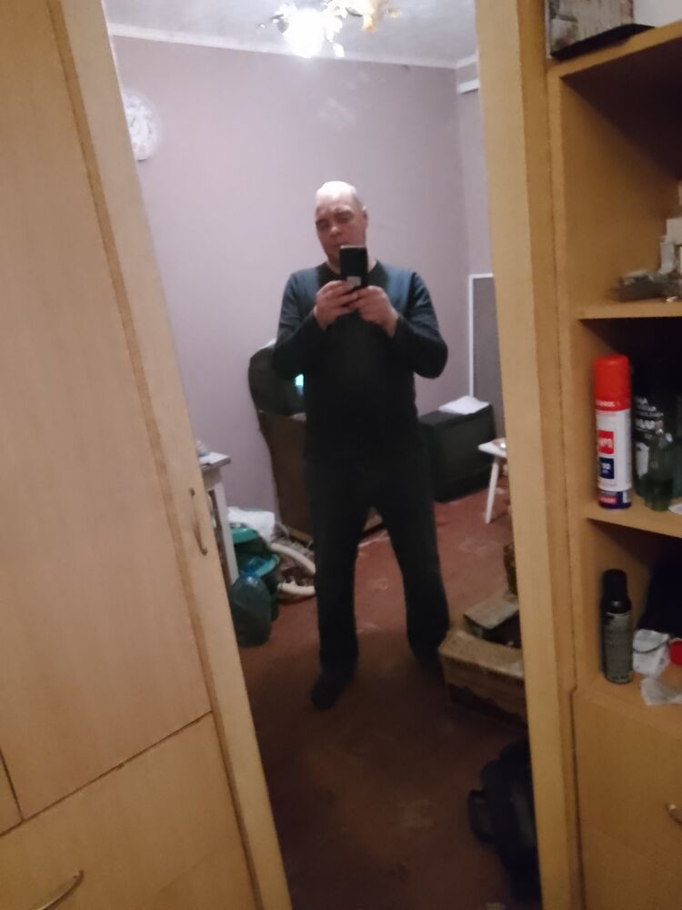  ,   Igor, 44 ,   ,   , c , 