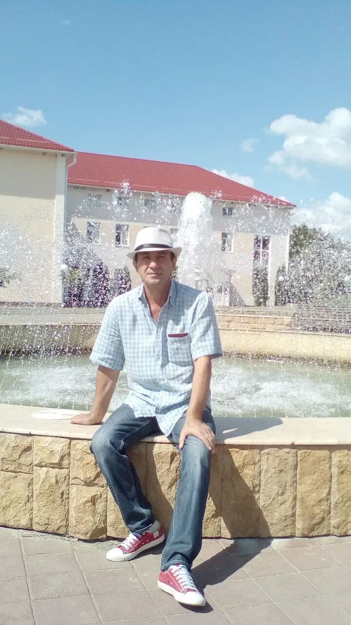  26822878  , 48 ,    