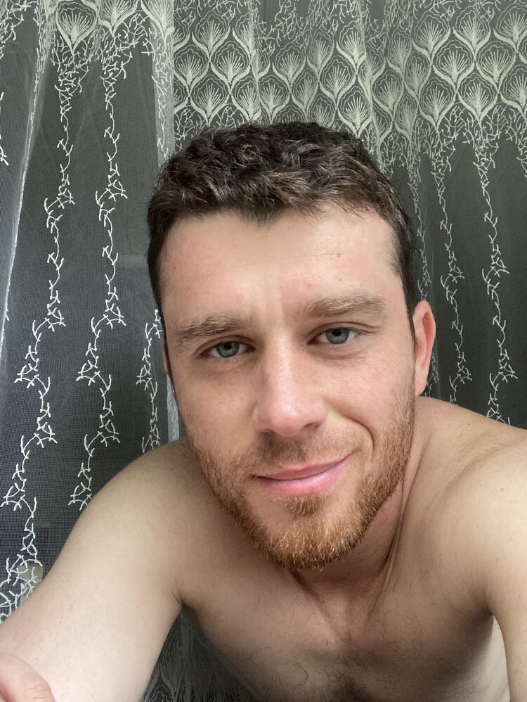  53327768  Vornic, 31 ,    Bochum