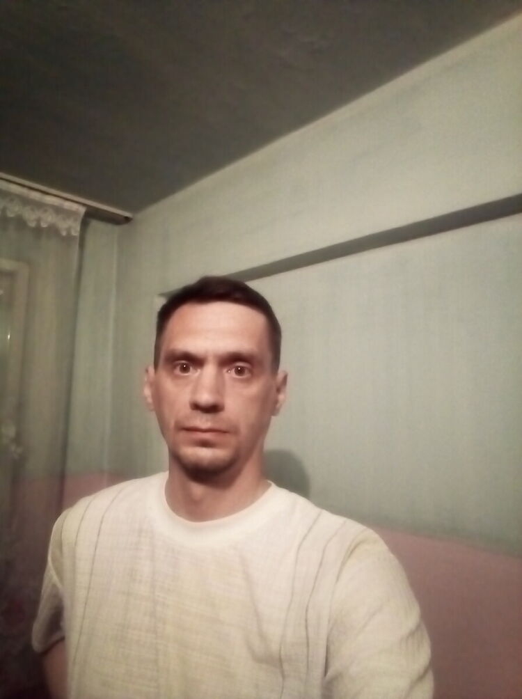  21226068  , 42 ,    