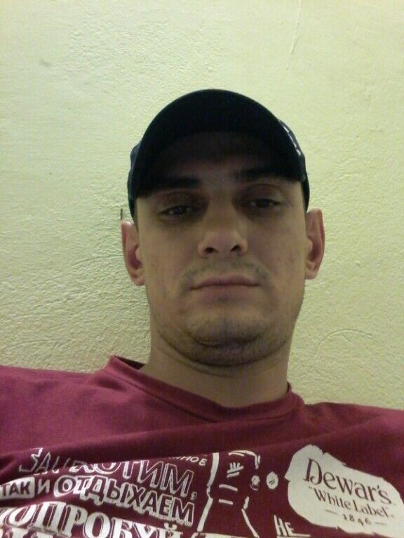  8858498  Dima, 39 ,    