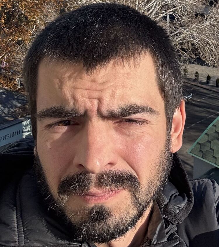  51262578  Andrey, 33 ,    