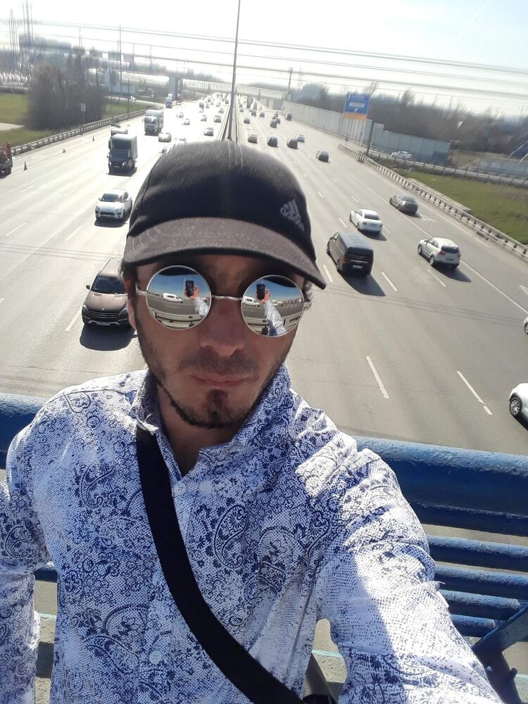  33032058  DAGESTAN, 33 ,    