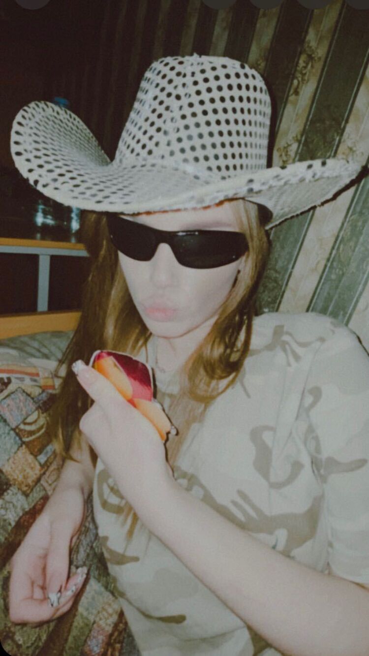  ,   , 22 ,   ,   