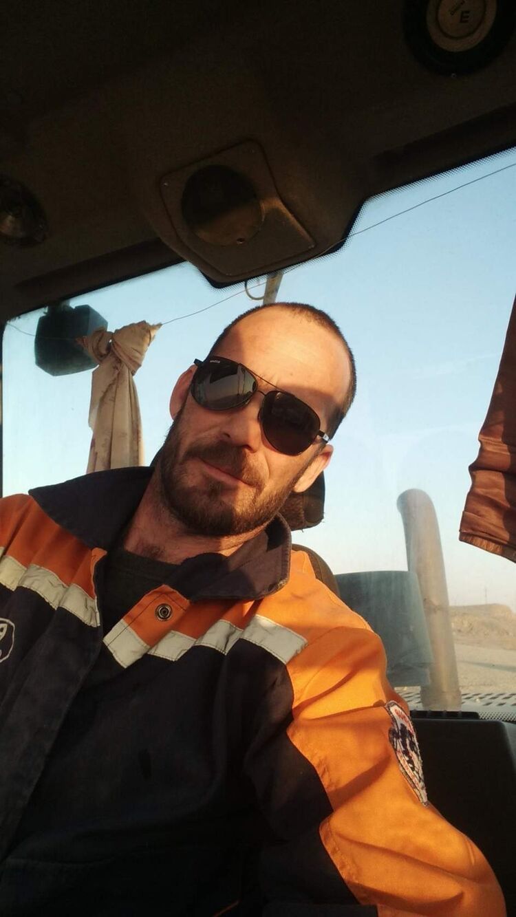  ,   Samson, 44 ,  