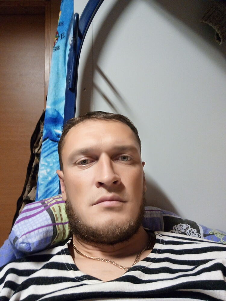  12006228  , 39 ,    