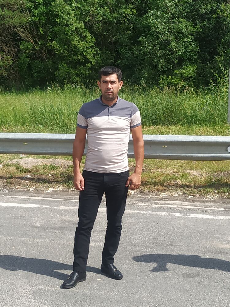  ,   Alik, 39 ,   ,   
