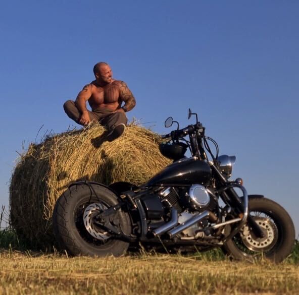  ,   Aleks, 43 ,   ,   