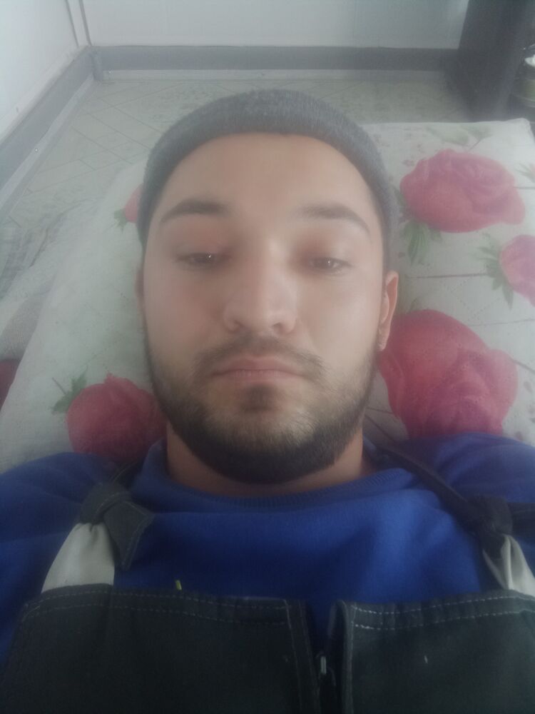  47655518  Muxriddin, 28 ,    