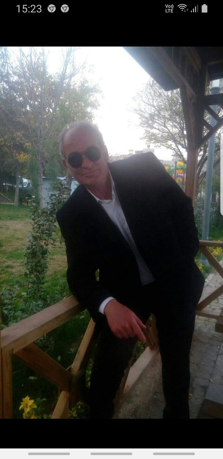  41454878  Metin, 53 ,    
