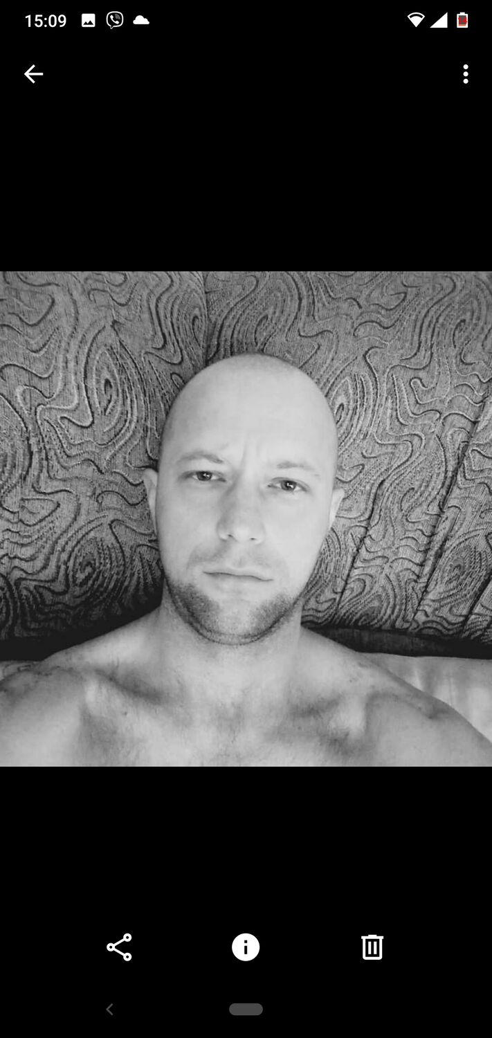  32286408  Alexandr, 36 ,    