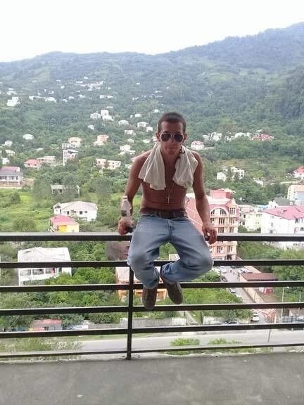  ,   Irakli, 33 ,   ,   , c 