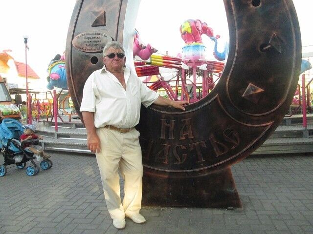  48348728  , 70 ,    