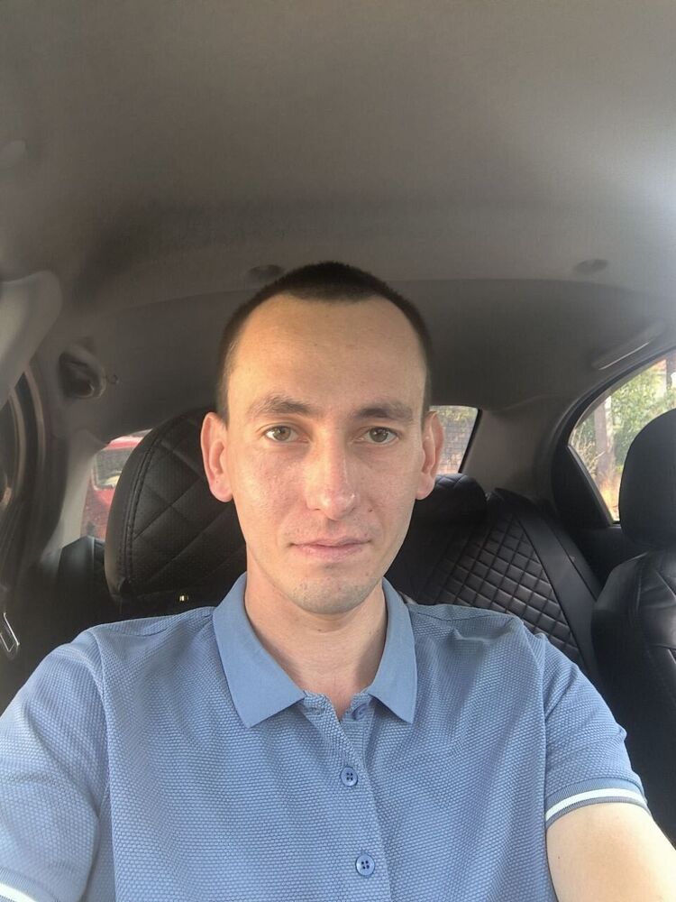  52931758  , 35 ,    