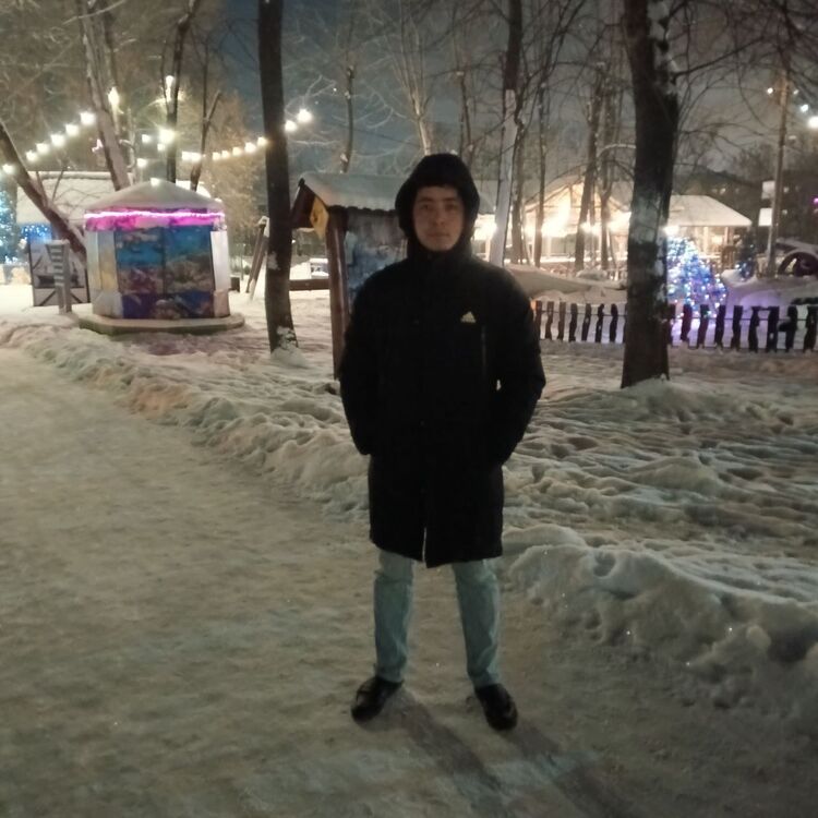  39760938  Zarif, 27 ,     