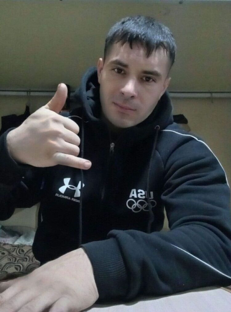  44275388  , 35 ,    
