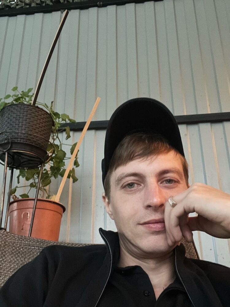  51437008  , 37 ,    