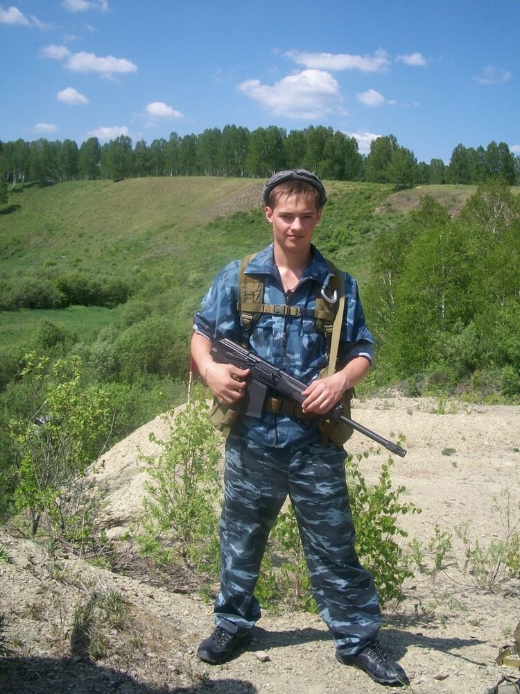  4532068  Twenty1990, 34 ,    